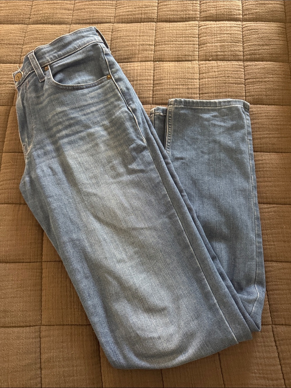 Light Wash Blue Classic Denim Jeans
